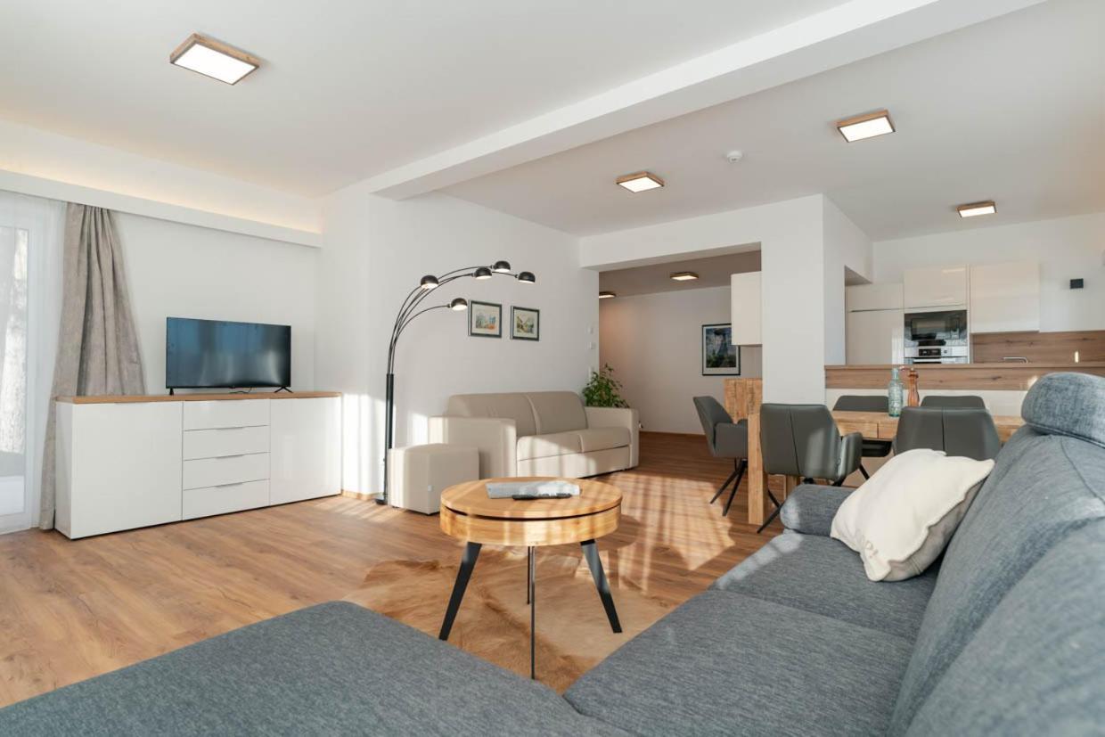 Waldrand Apartments Ramsau am Dachstein Ngoại thất bức ảnh